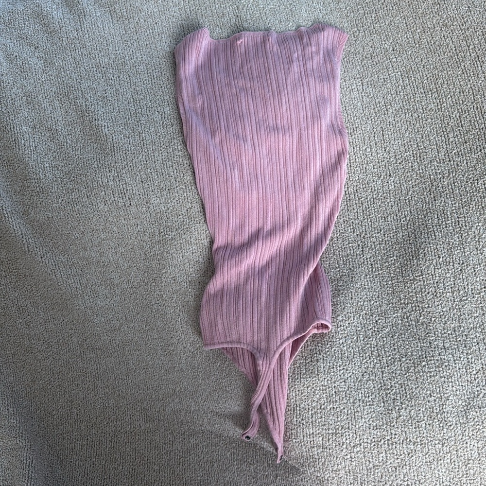 Pink Robbed Bodysuit - Picture 4 of 4